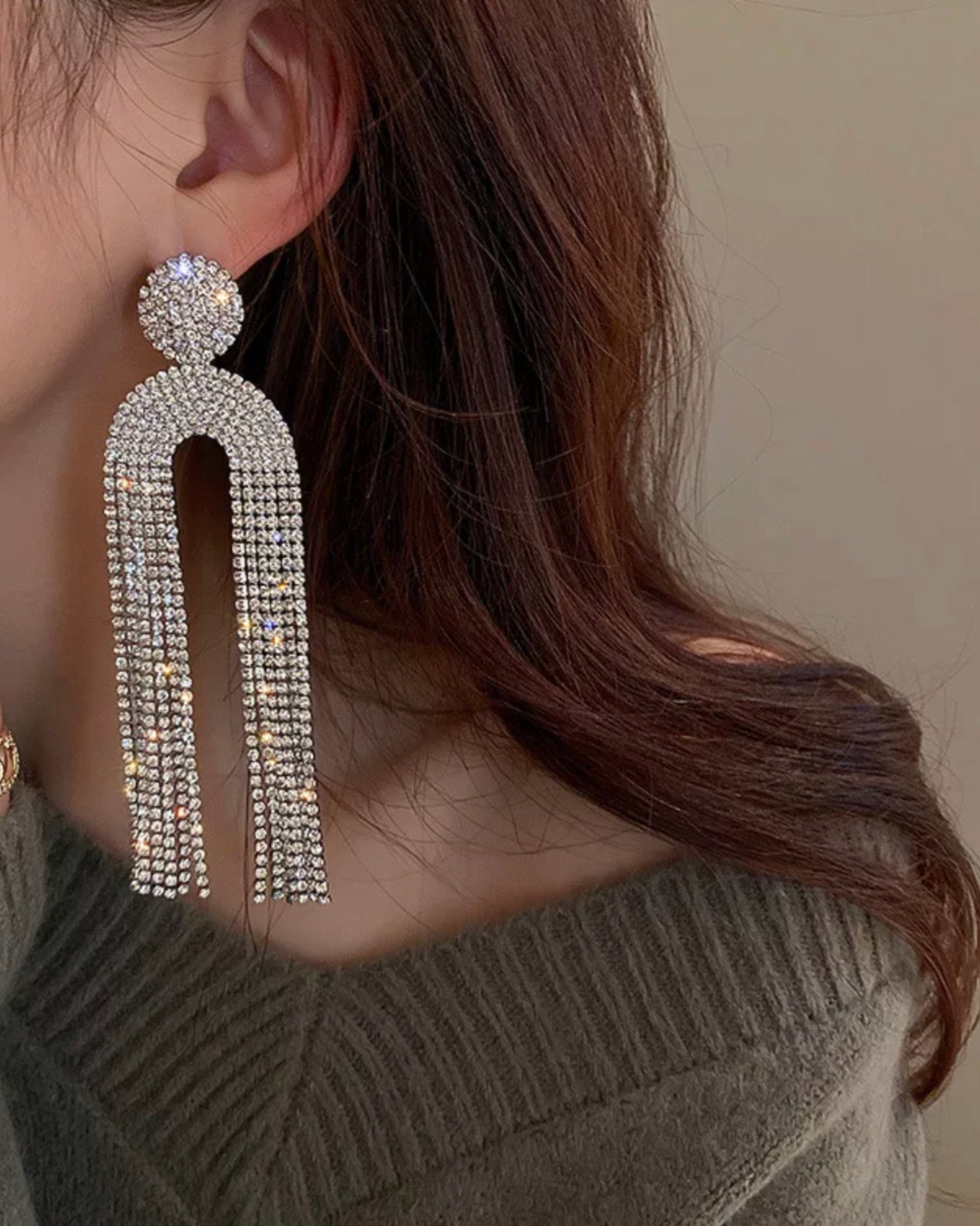 Elegant Tassel Earrings - Silver