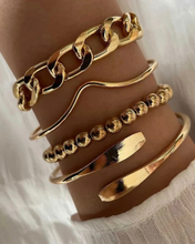 Load image into Gallery viewer, Gold Adjustable Bracelet Set