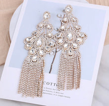 Load image into Gallery viewer, Ariana Glam Earrings